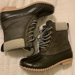 Duck Boots